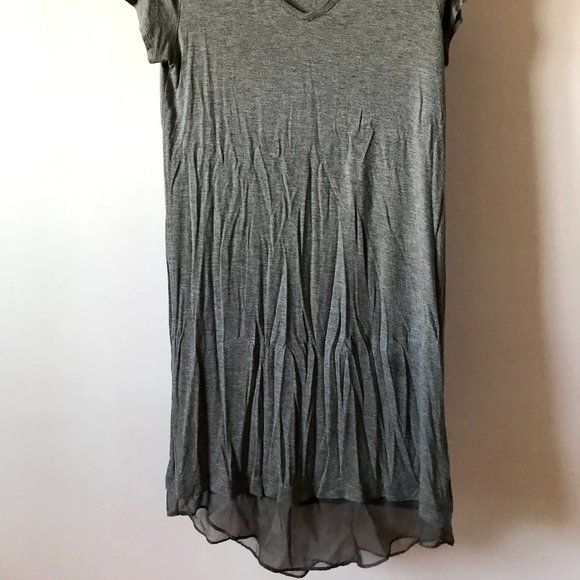 Joe Fresh Grey Short Sleeve V-neck Long Shirt with Mesh Details - Picture 2 of 3